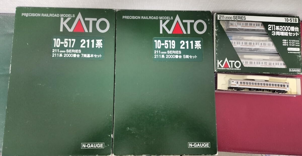 Amazon.co.jp: KATO 10-517・10-518・10-519 211系2000番台 7両 Amazon.co.jp: KATO 10-517・10-518・10-519 211系2000番台 7両